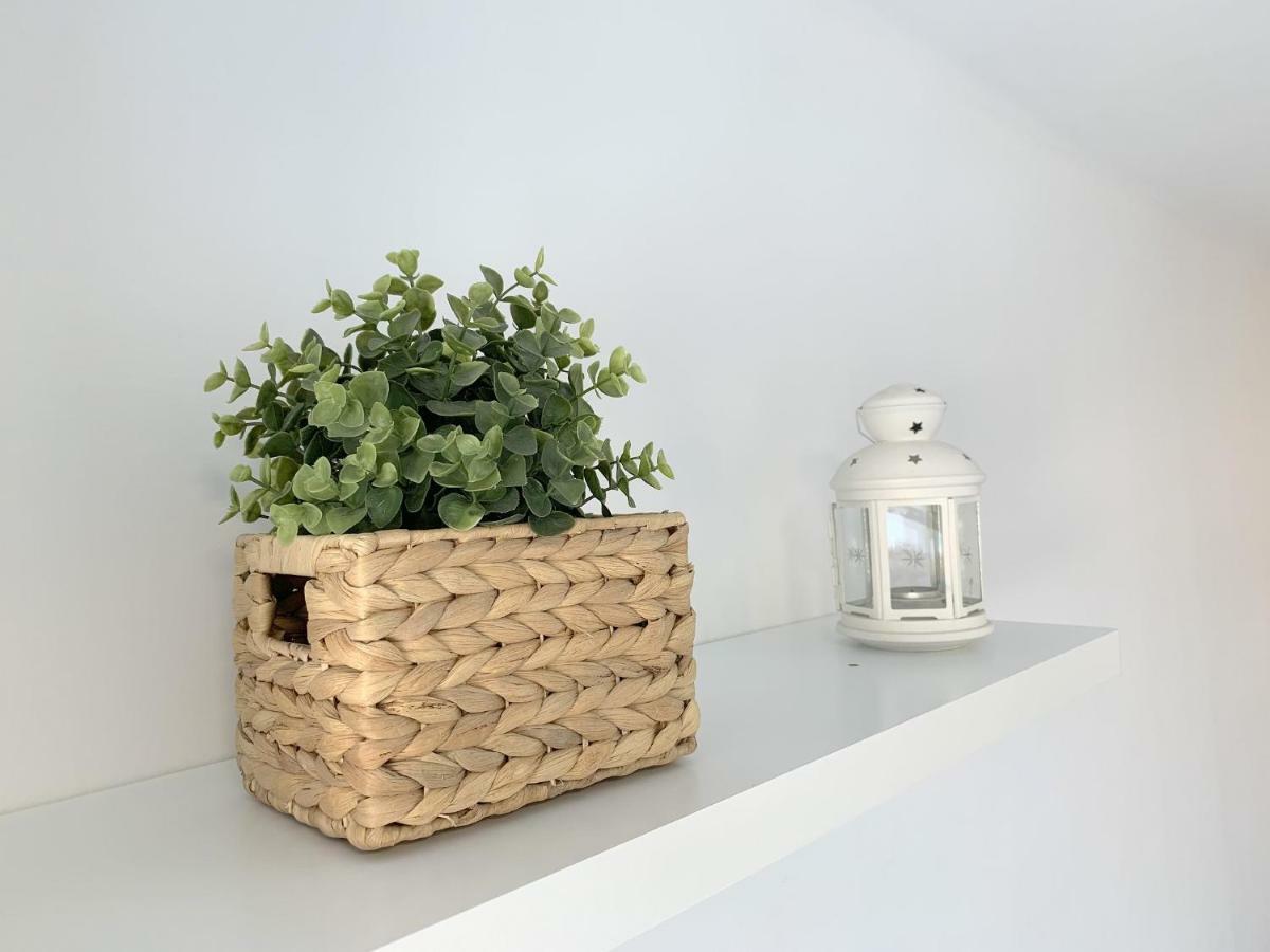 Apartamento 1ª Linea De Mar -Wifi- Aire Acondicionado 艾姆布里亚布拉瓦 外观 照片